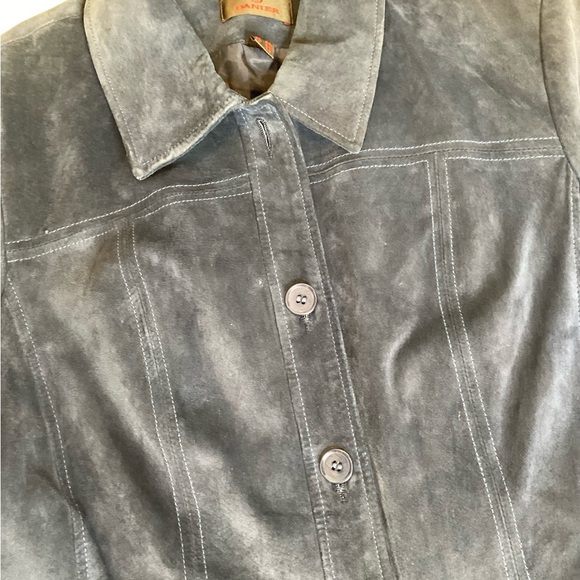 Danier woman’s Mid Legnth, blue suede Button Up jacket, Xl - Picture 9 of 13